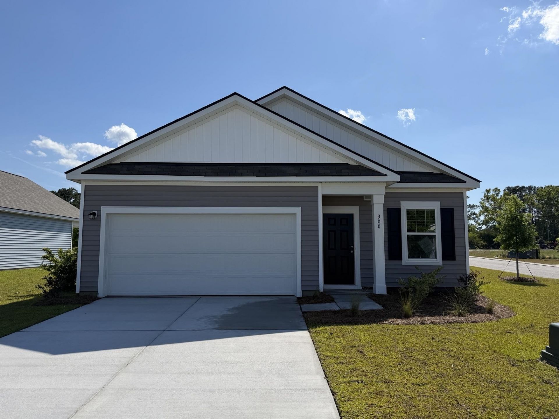 300 Azimuth Dr, Conway, SC 29526 Main Photo