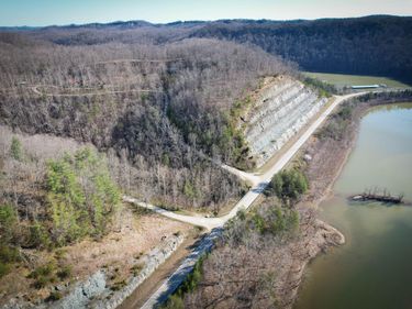 1 Running Ridge Road, Wellington, KY 40387