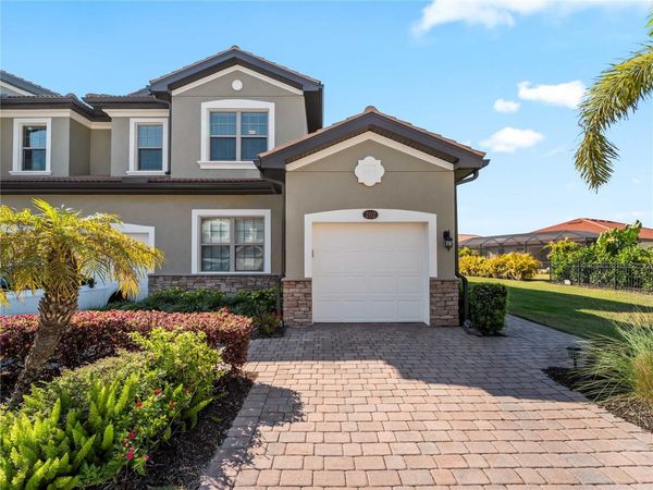 121 PORTA VECCHIO BEND, Unit 202, NOKOMIS, FL 34275