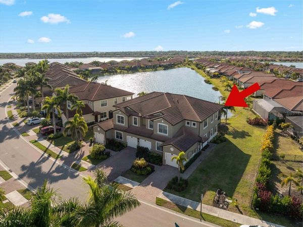 121 PORTA VECCHIO BEND, Unit 202, NOKOMIS, FL 34275