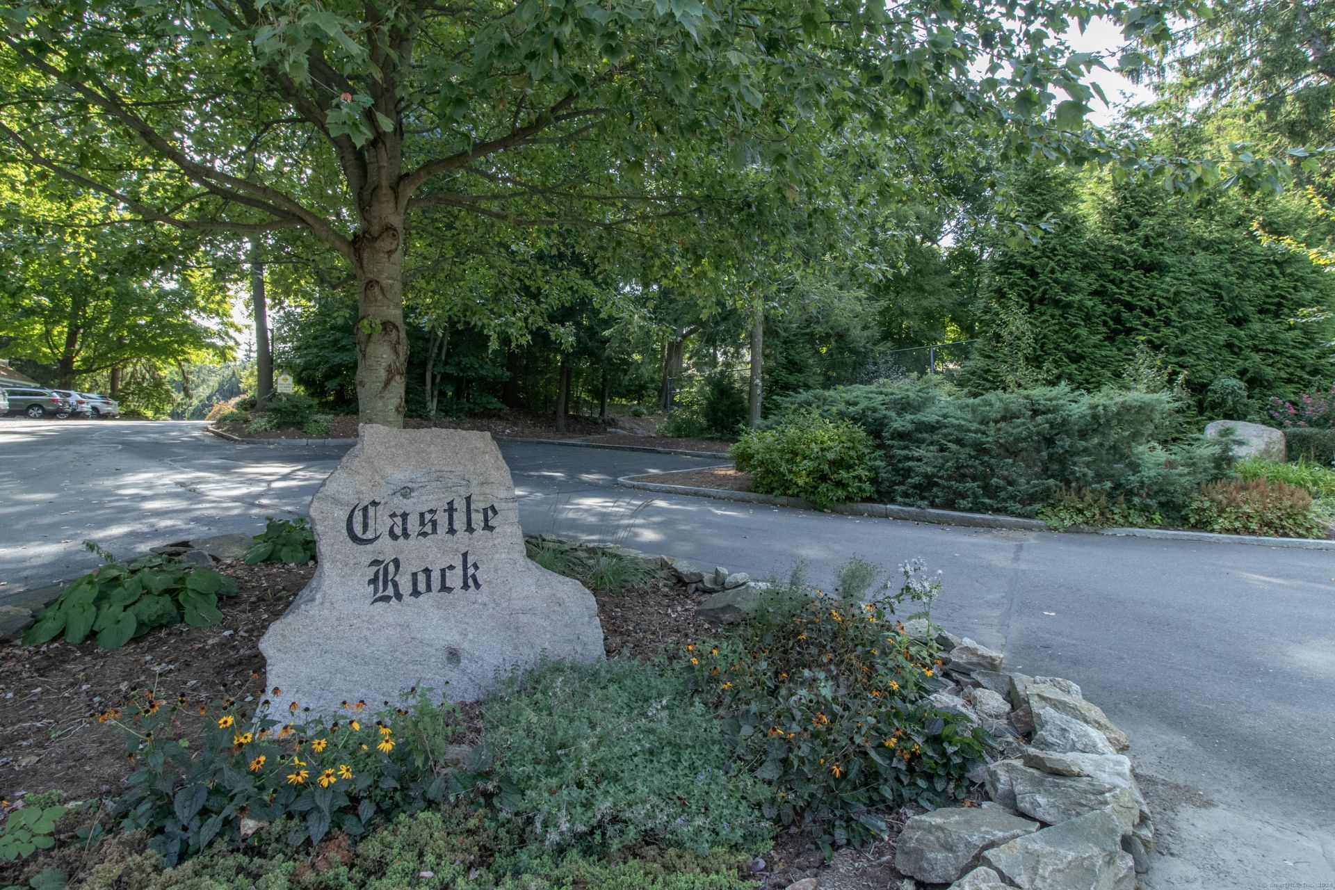 12 Castle Rock , Unit 12, Branford, CT 06405 Main Photo