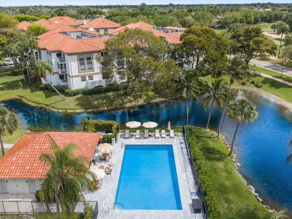 7370 Orangewood Lane, Unit 302, Boca Raton, FL 33433