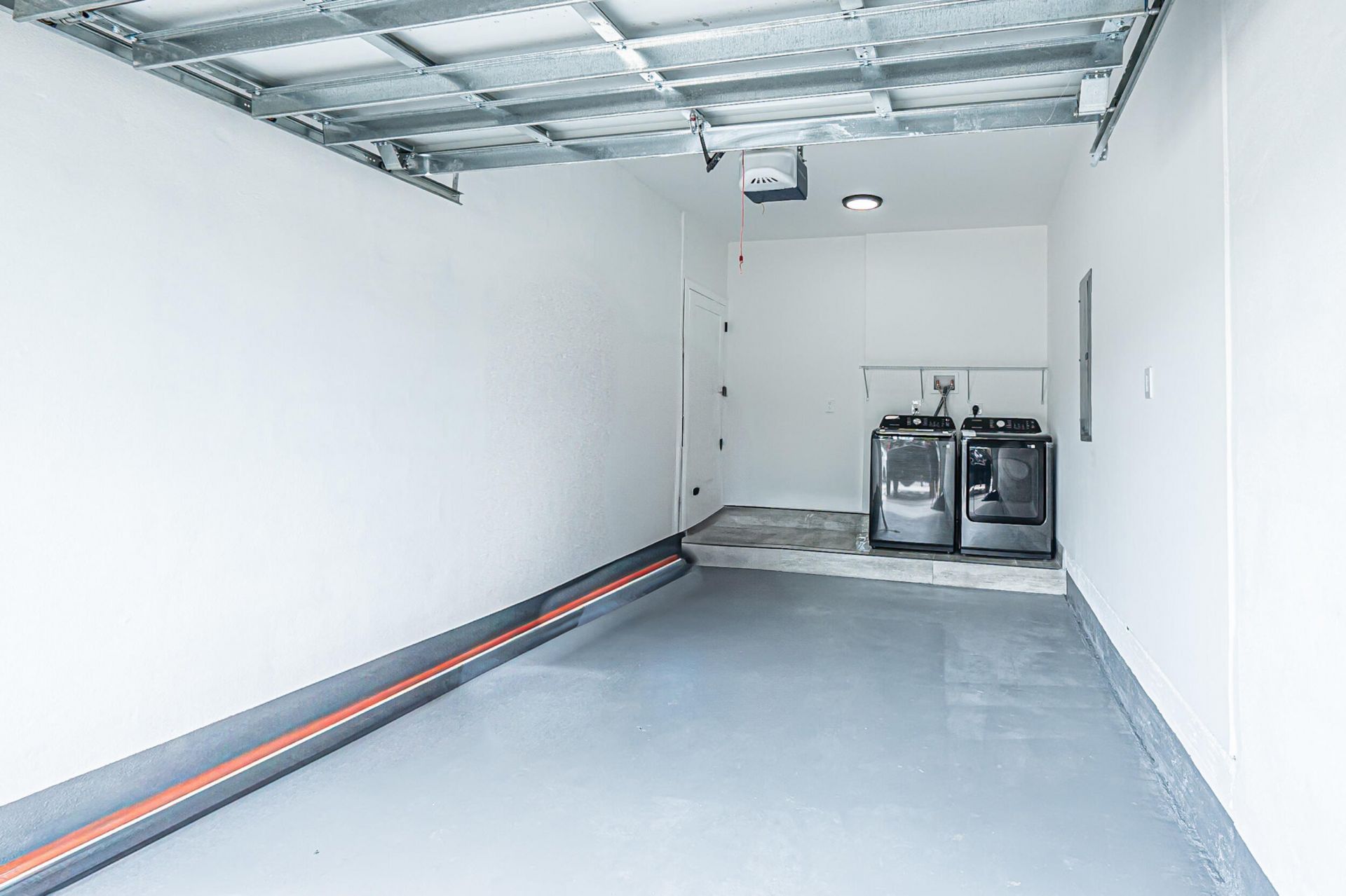 2725 NW 7th Street, Fort Lauderdale, FL 33311 Photo