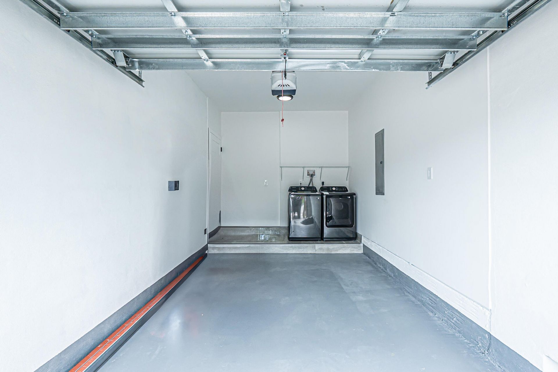 2725 NW 7th Street, Fort Lauderdale, FL 33311 Photo