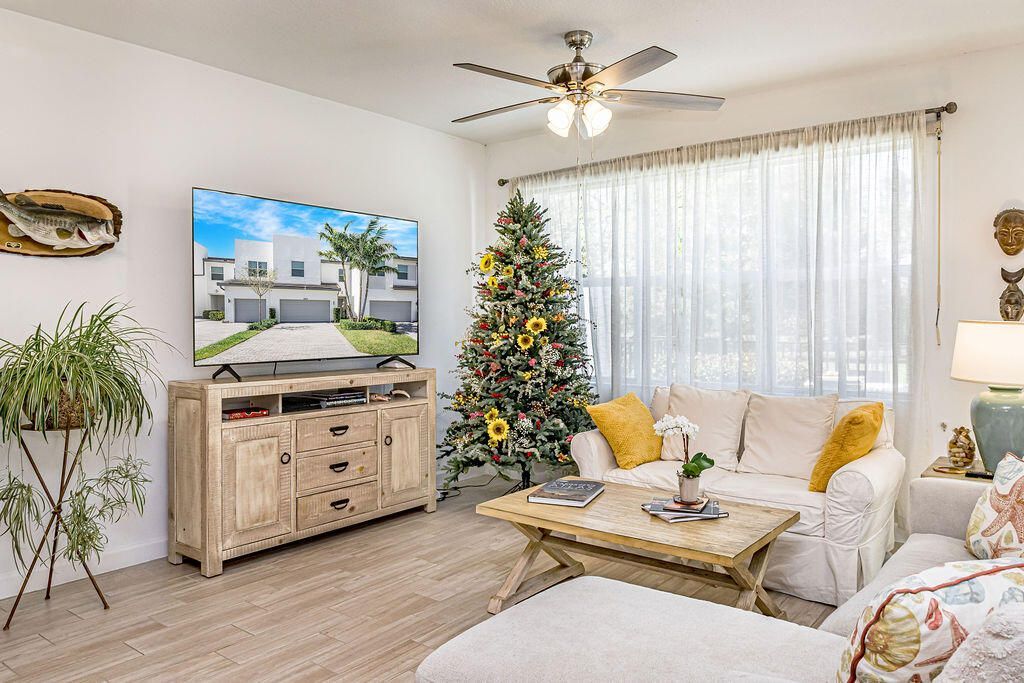 4823 Navali Drive, Lake Worth, FL 33467 Photo