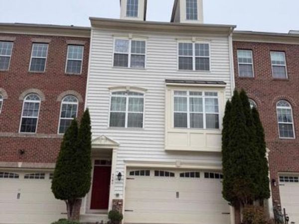 9946 VEILED DAWN, LAUREL, MD 20723