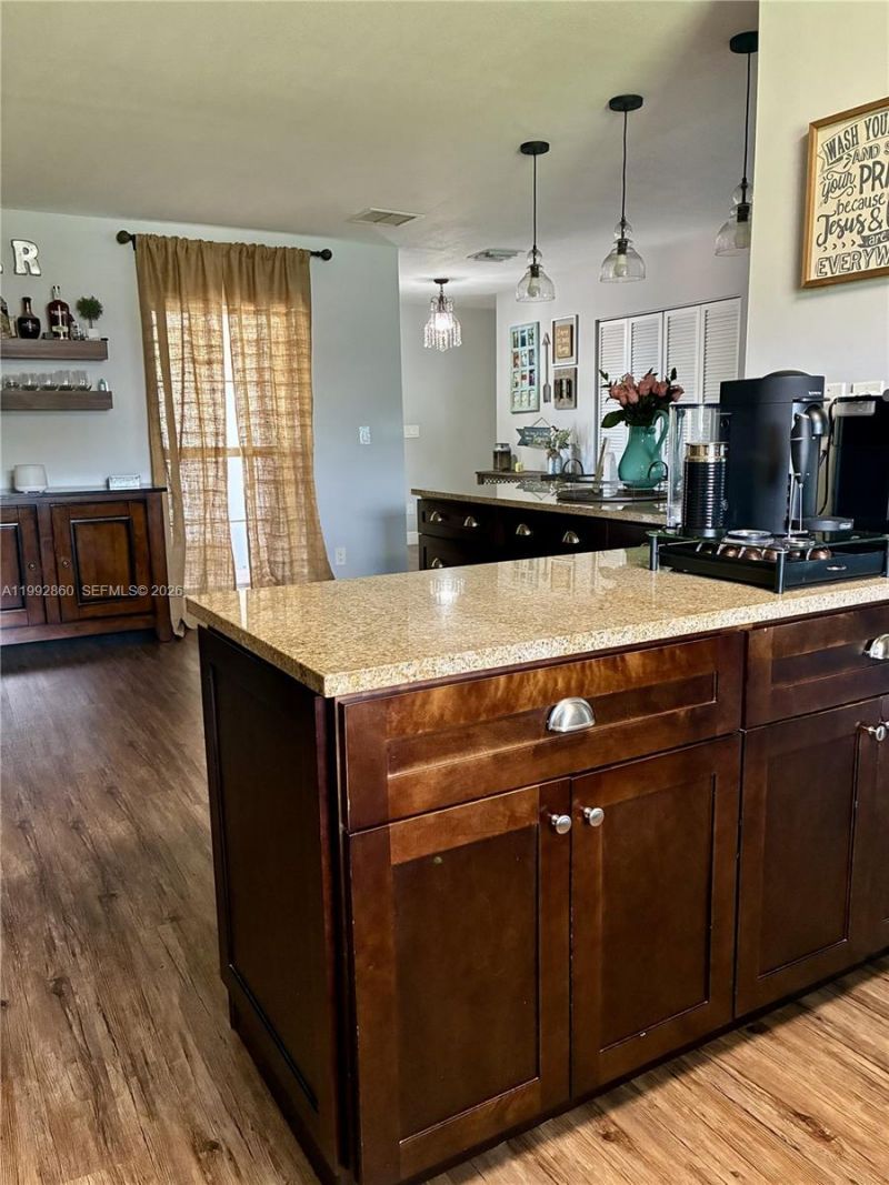 20020 Bel Aire Dr, Cutler Bay, FL 33189 Photo