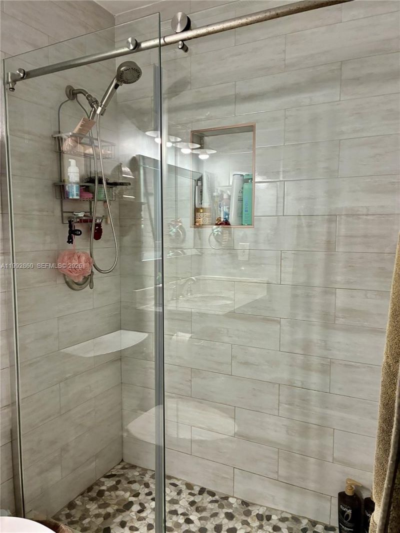 20020 Bel Aire Dr, Cutler Bay, FL 33189 Photo