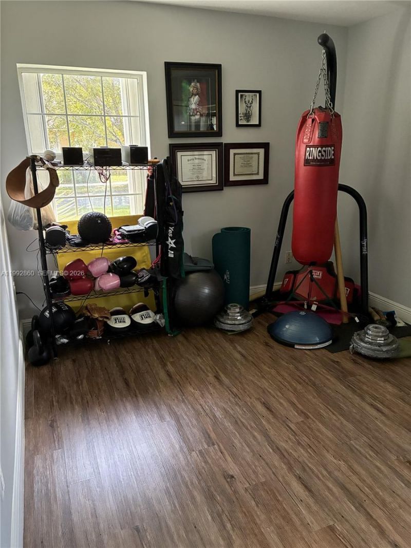 20020 Bel Aire Dr, Cutler Bay, FL 33189 Photo