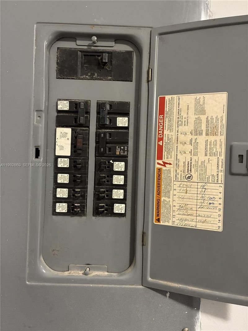 20020 Bel Aire Dr, Cutler Bay, FL 33189 Photo