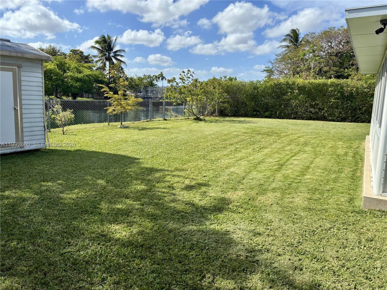 20020 Bel Aire Dr, Cutler Bay, FL 33189 Photo