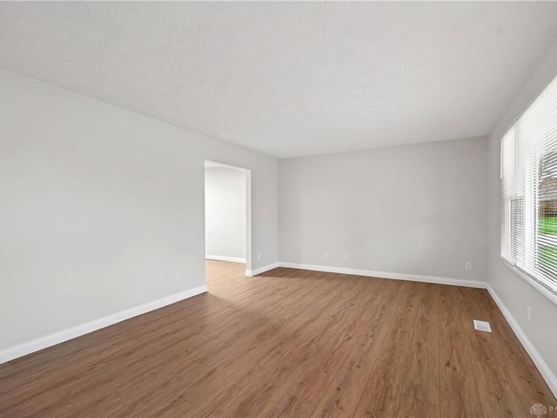 4230 Pleasanton Road, Englewood, OH 45322 Photo 6