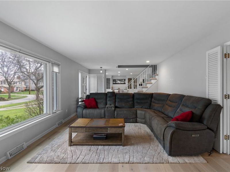 23650 Shelburne Road, Shaker Heights, OH 44122 Photo 12