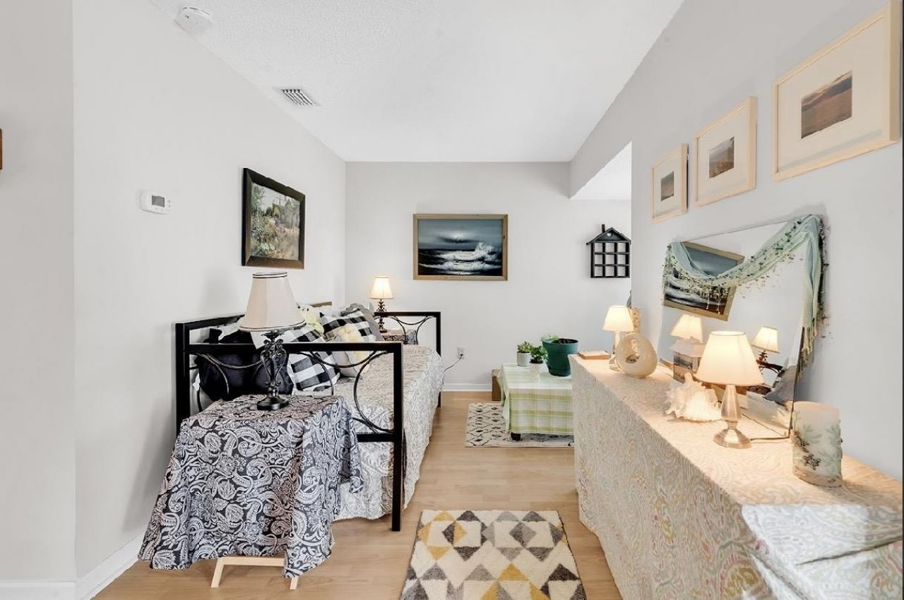 6604 Eagle Crescent  Photo 11