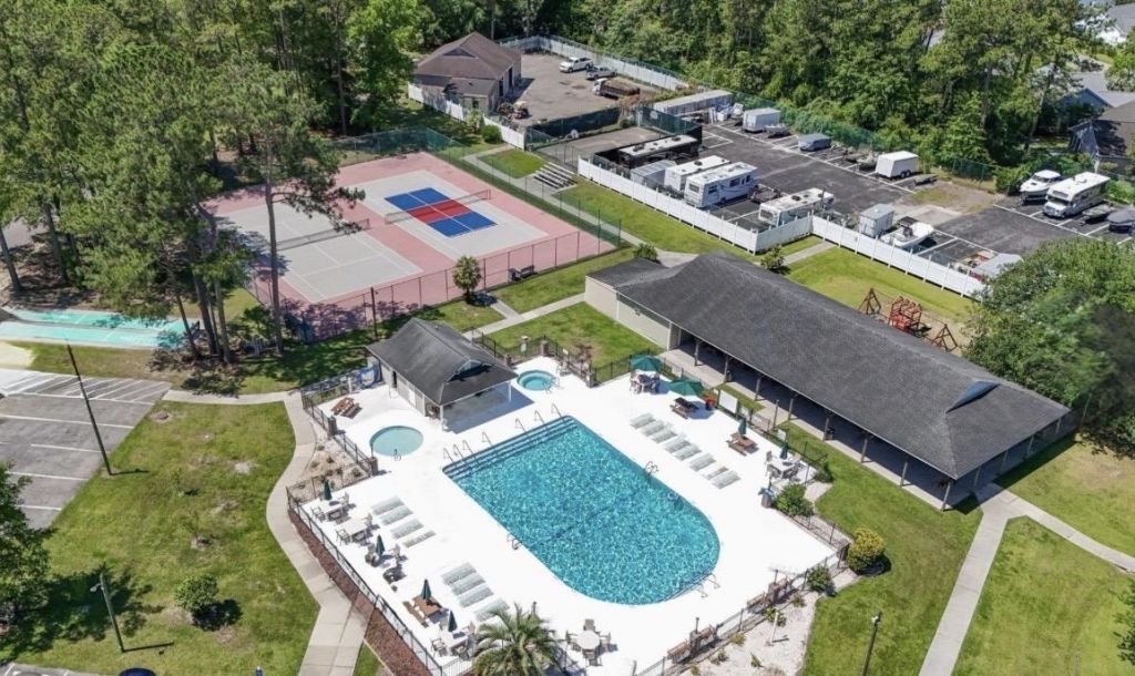 6604 Eagle Crescent  Photo 24