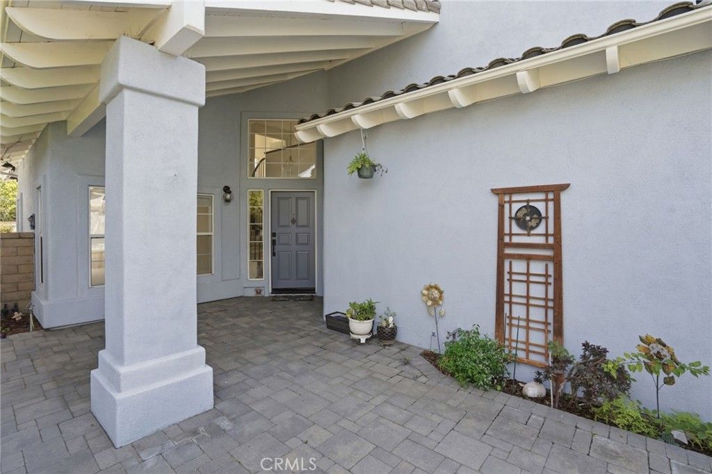 9916 Fonte, Cypress, CA 90630 Main Photo