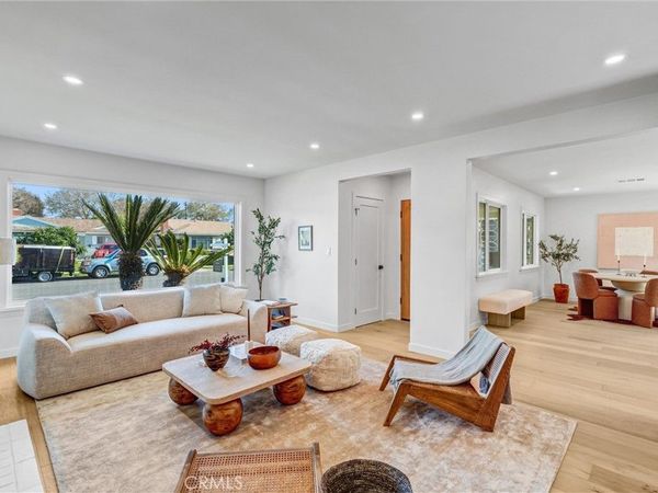 3811 S Norton, Los Angeles, CA 90008