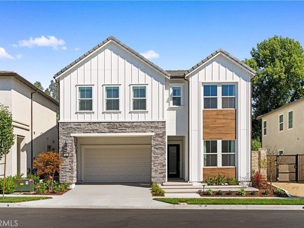 360 Riverbend, Lake Forest, CA 92630