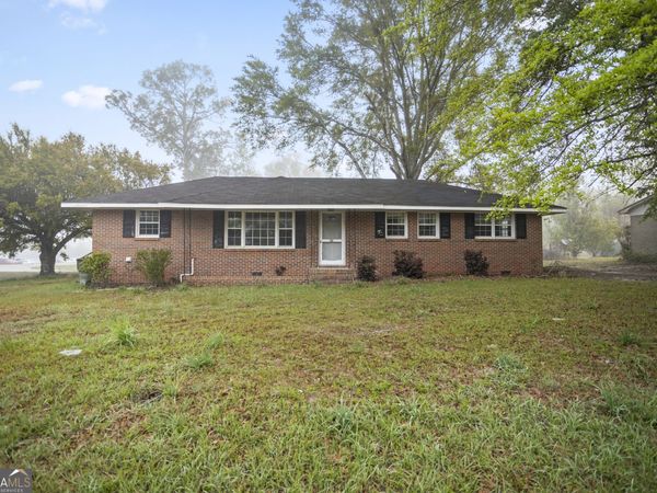 121 Canary Circle, Soperton, GA 30457