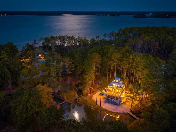 1307 BROADVIEW DRIVE, CAMBRIDGE, MD 21613