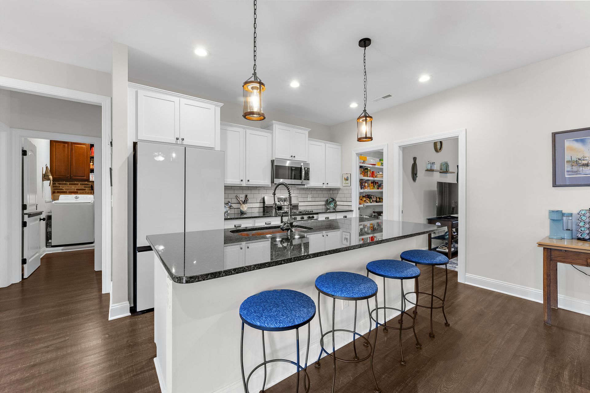 2551 Wedgefield Road Photo 7