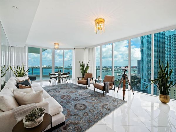 2020 N Bayshore Dr, Unit 2502, Miami, FL 33137