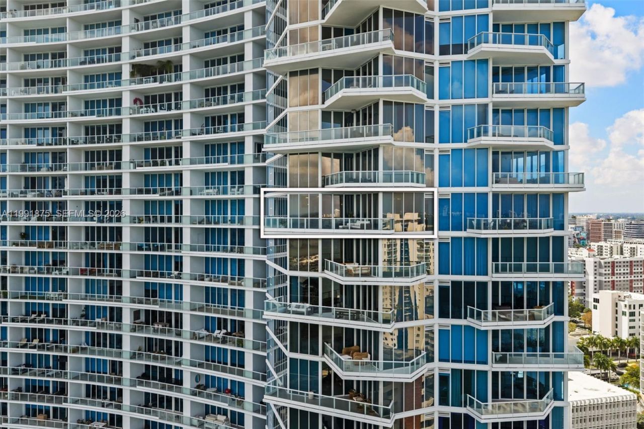 2020 N Bayshore Dr, Unit 2502, Miami, FL 33137 Photo