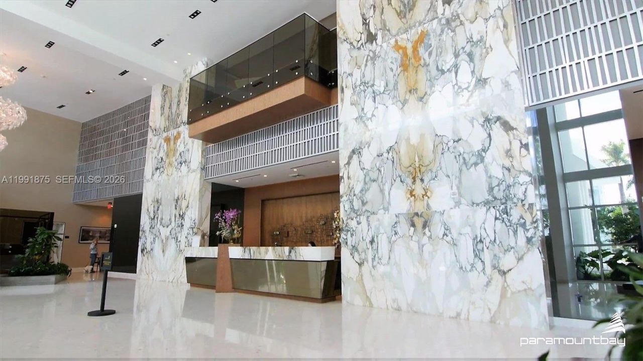 2020 N Bayshore Dr, Unit 2502, Miami, FL 33137 Photo