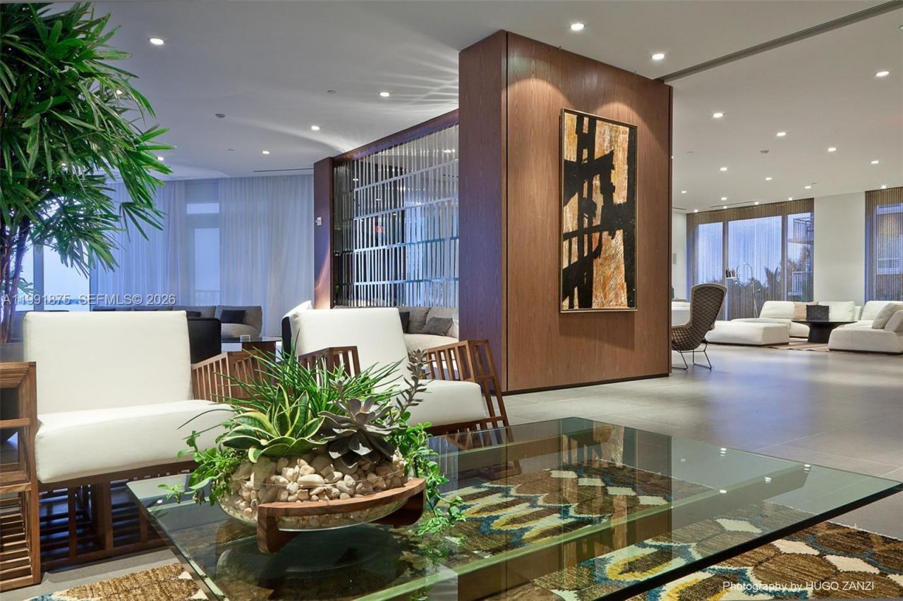 2020 N Bayshore Dr, Unit 2502, Miami, FL 33137 Photo