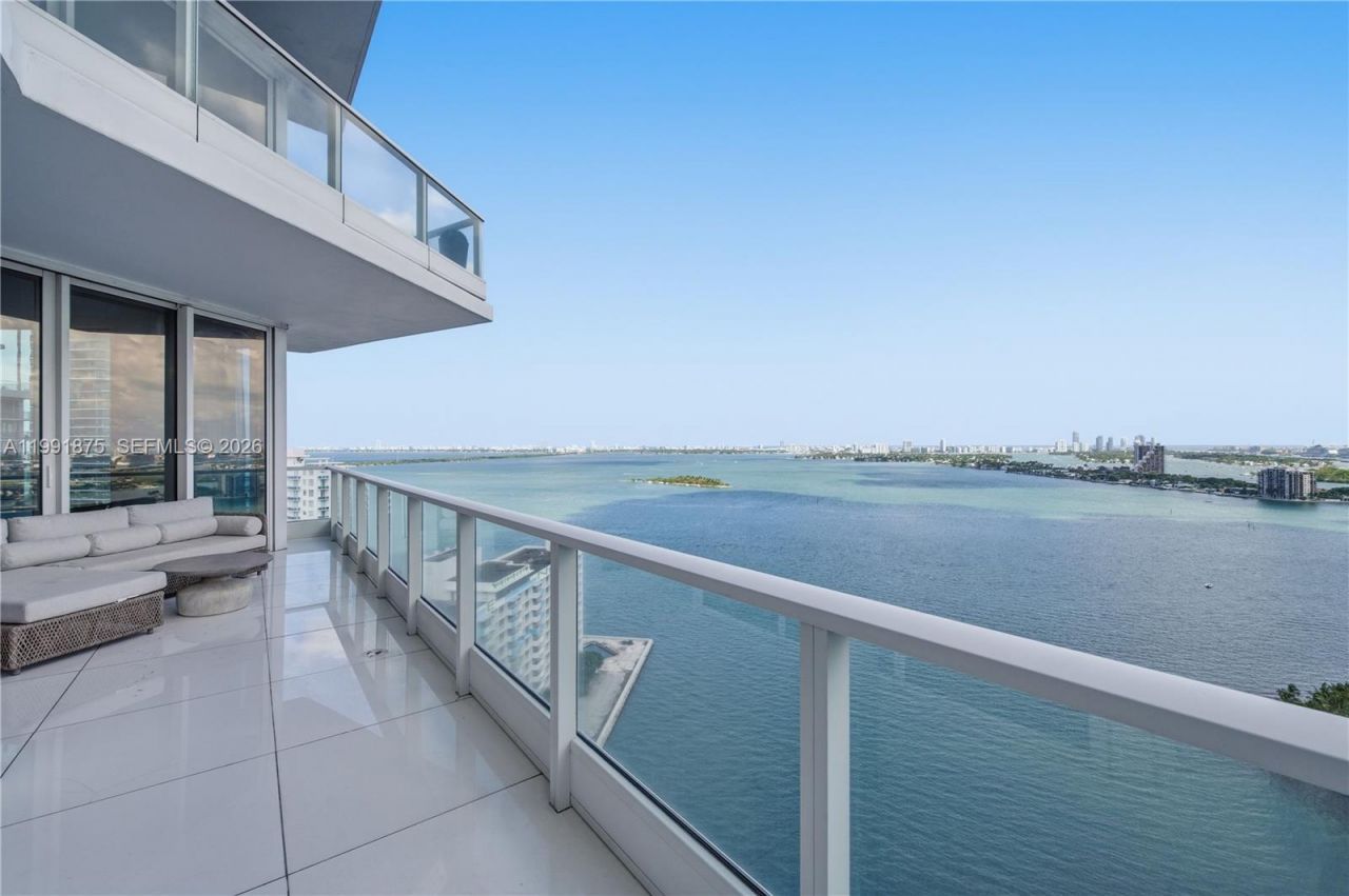 2020 N Bayshore Dr, Unit 2502, Miami, FL 33137 Photo