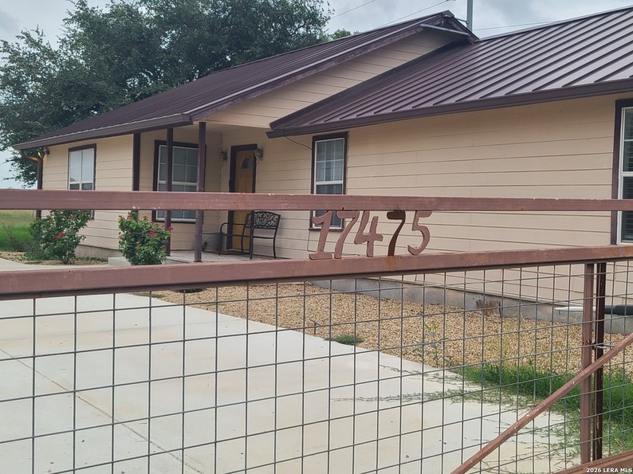 17445 Fm 463, Natalia, TX 78059 Main Photo