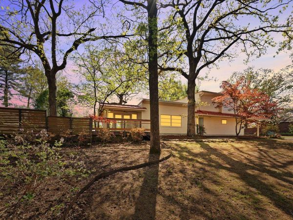 3325 Lakeview Rd, North Little Rock, AR 72116