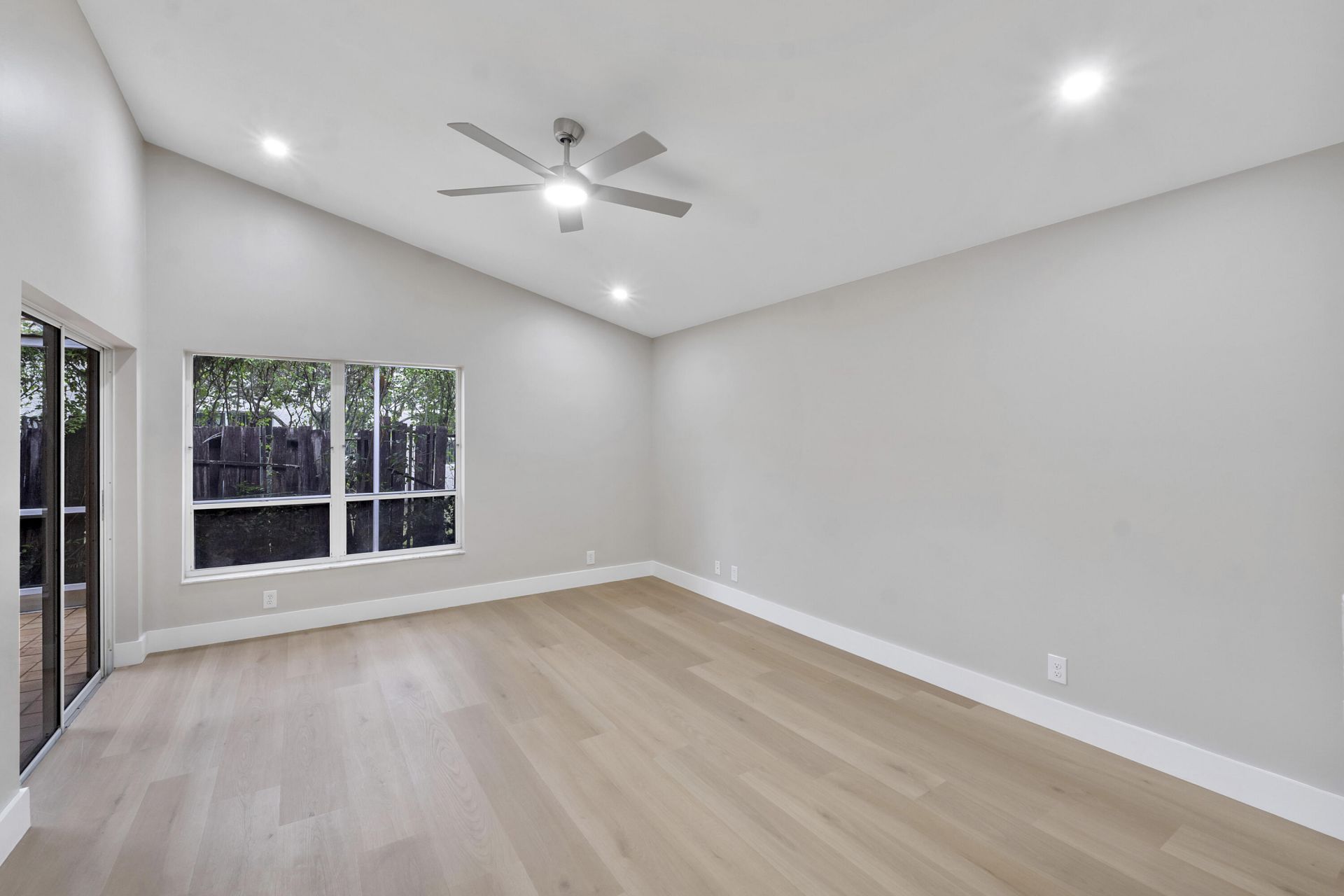 6185 NW 77th Place, Parkland, FL 33067 Photo