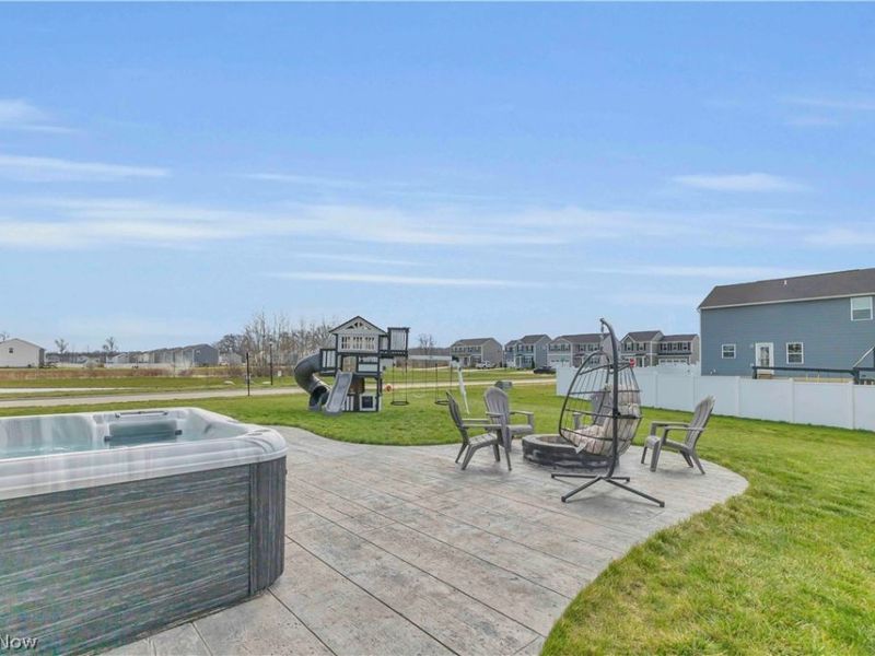 180 Wild Flower Drive, Elyria, OH 44035 Photo 35