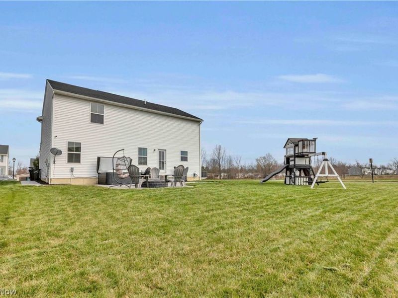 180 Wild Flower Drive, Elyria, OH 44035 Photo 38