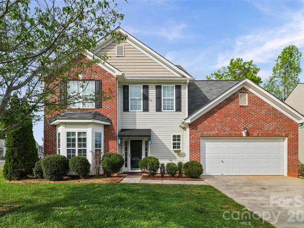 2001 Lake Vista Drive , Mount Holly, NC 28120