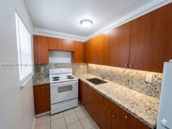 6270 W Flagler St, Unit A4, Miami, FL 33144