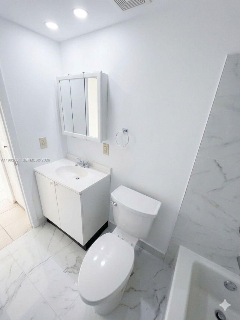 6270 W Flagler St, Unit A4, Miami, FL 33144 Photo