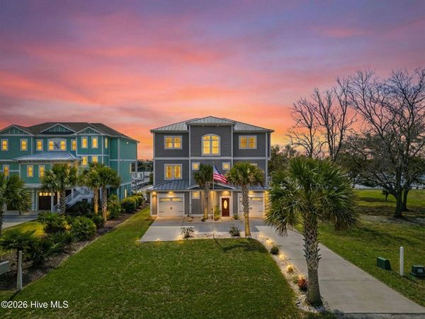 6930 Cool Springs Court SW, Ocean Isle Beach, NC 28469