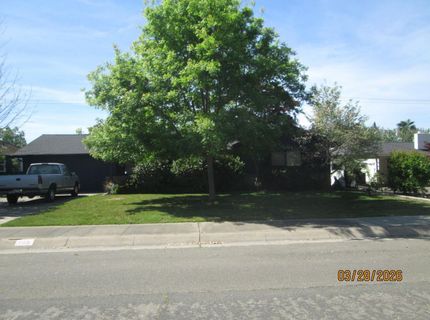 135 S Fairmont Ave, Lodi, CA 95240 Photo