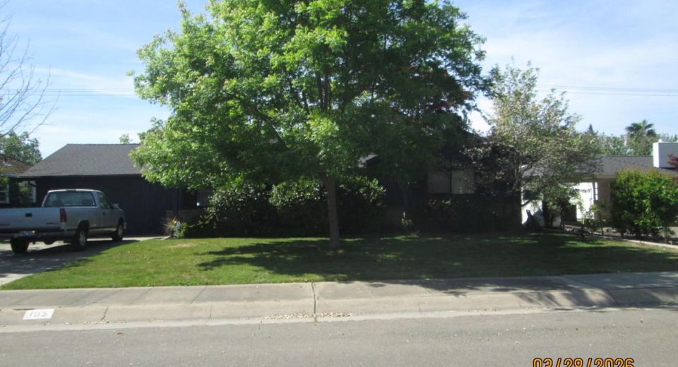 135 S Fairmont Ave, Lodi, CA 95240 Photo