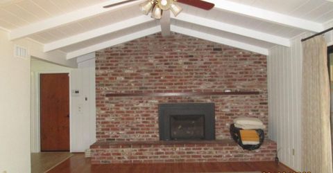 135 S Fairmont Ave, Lodi, CA 95240 Photo