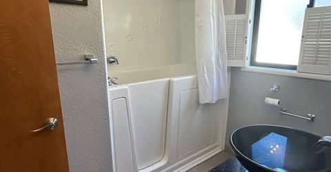 135 S Fairmont Ave, Lodi, CA 95240 Photo