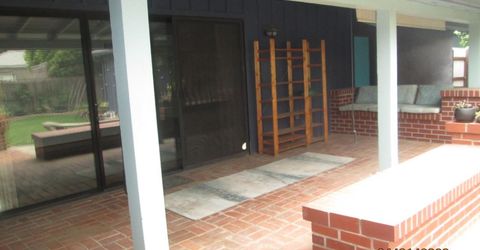 135 S Fairmont Ave, Lodi, CA 95240 Photo