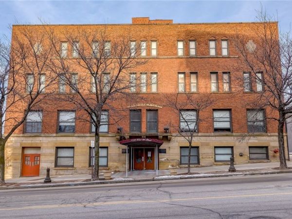 1133 W 9th Street , Unit 307, Cleveland, OH 44113