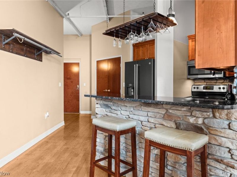 1133 W 9th Street , Unit 307, Cleveland, OH 44113 Photo 10