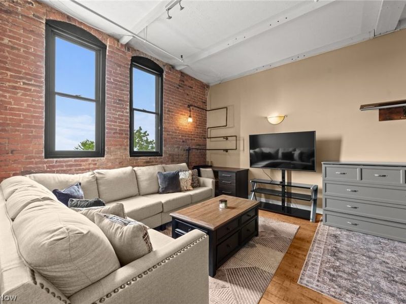 1133 W 9th Street , Unit 307, Cleveland, OH 44113 Photo 13