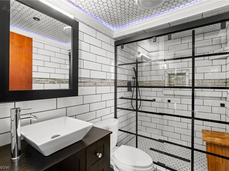 1133 W 9th Street , Unit 307, Cleveland, OH 44113 Photo 19