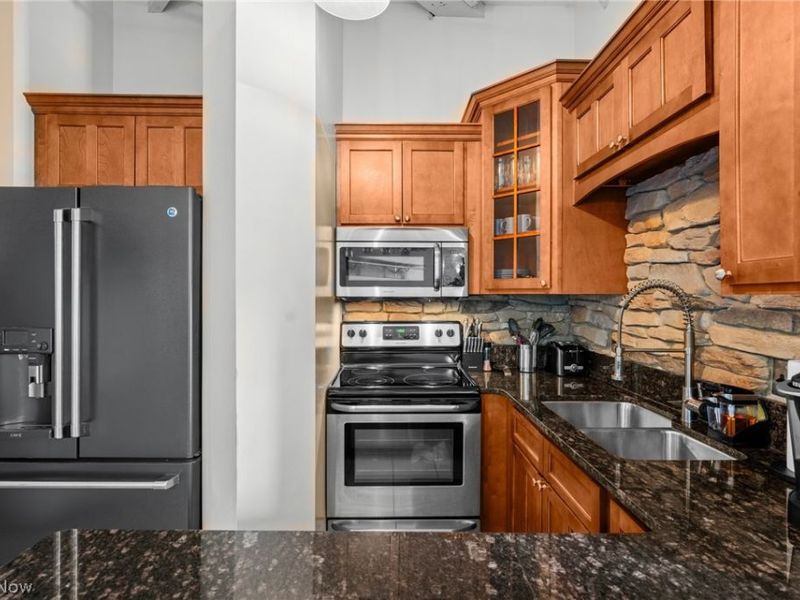 1133 W 9th Street , Unit 307, Cleveland, OH 44113 Photo 7