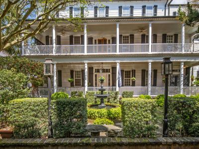 54 King Street, Charleston, SC 29401